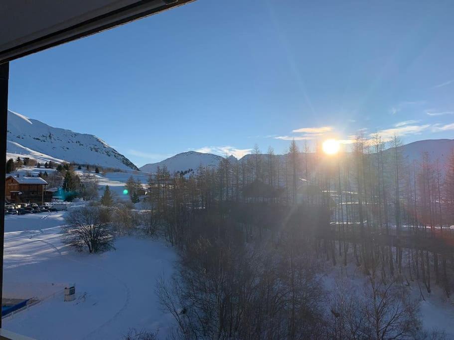 Au Pied Des Pistes Avec Parking Entierement Renove Lägenhet Huez Exteriör bild