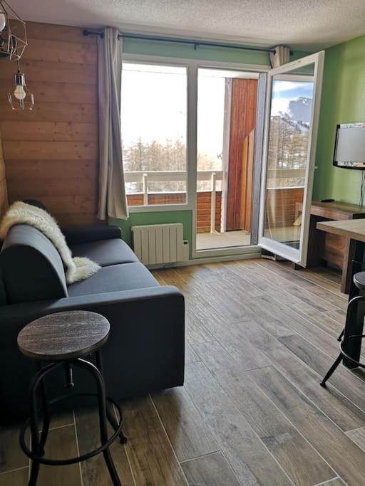 Au Pied Des Pistes Avec Parking Entierement Renove Lägenhet Huez Exteriör bild